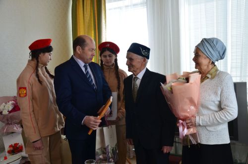 Вәлишиннар ике бәйрәмне бергә билгелиләр