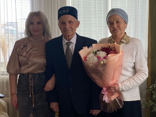 Вәлишиннар ике бәйрәмне бергә билгелиләр