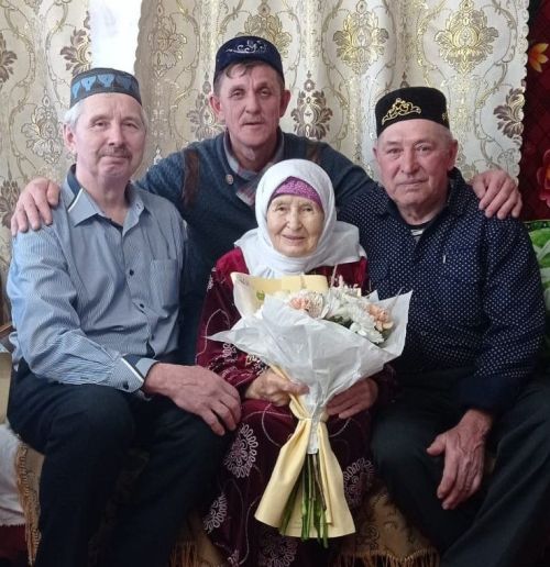 Мәрьям апа «Сарман»ны бүген дә күзлексез укый