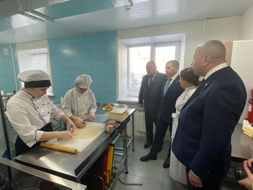 Районга ТР Премьер-министры урынбасары эшлекле сәфәр белән килде