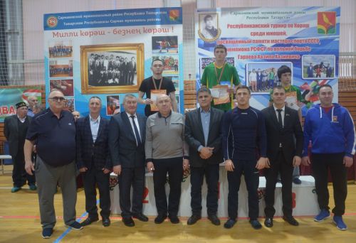 Район командасы көрәш турнирында икенче урын алды