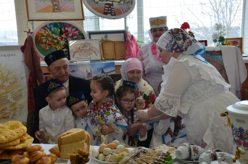 Хәлиуллиннар гаиләсе район данын республикада яклаячак