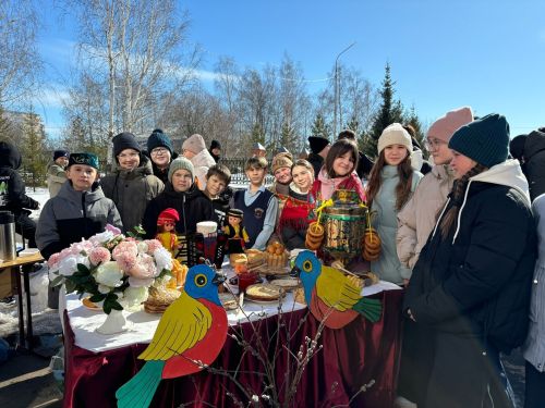 Сарманга Нәүрүзбикә килде