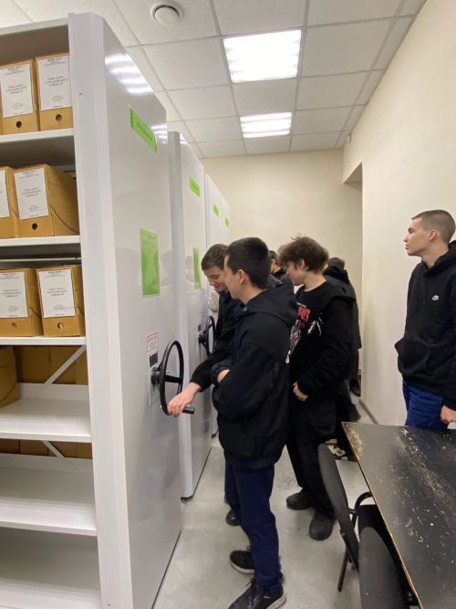 Район архивында “Сарман” газетасы белән бергә тарих саклана