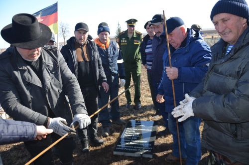 Александровкада сугыш чоры ятимнәренә истәлек тактасы урнаштырдылар
