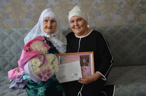Балтач кызы Әлмәттә 95 яшен үткәрде