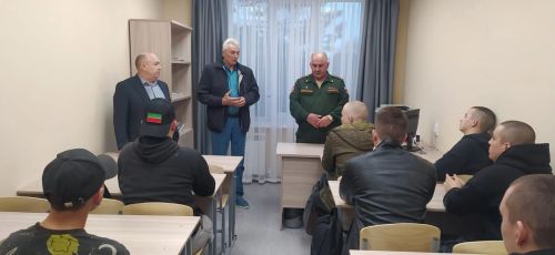 Сарманнан армиягә беренче «отправка» китте