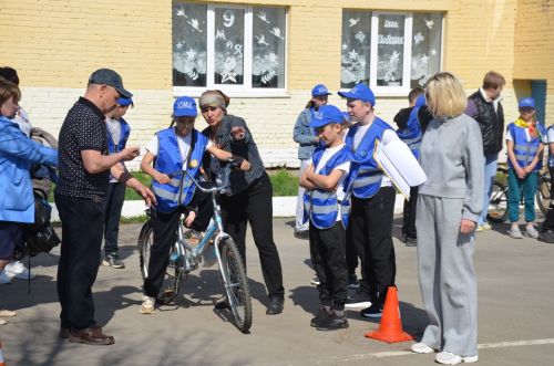 Команда Кавзияковской школы победила в муниципальном этапе конкурса «Безопасное колесо»