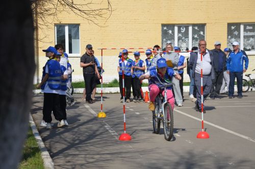Команда Кавзияковской школы победила в муниципальном этапе конкурса «Безопасное колесо»