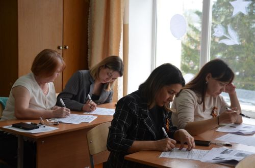 В Сармановской средней школе написали «Диктант Победы»