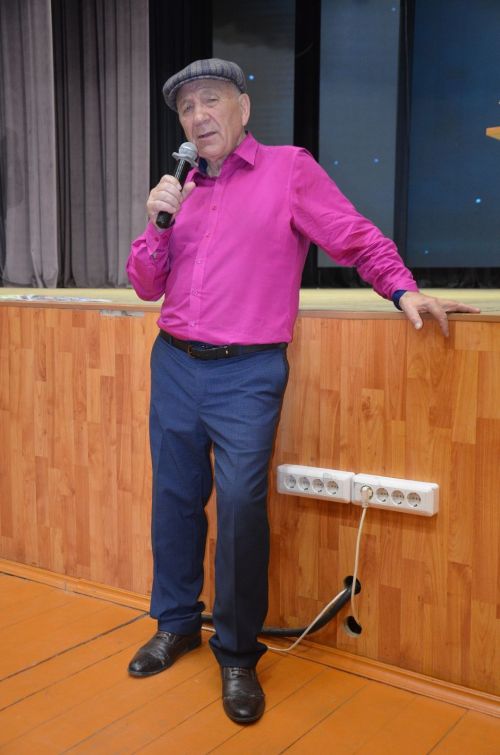 Кичә Алмаз Хәмзин район сәхнәсен гөрләтте