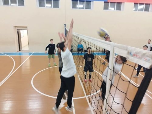 Беренче санлы спорт мәктәбе тренеры 24 ел дәвамында волейболчылар тәрбияли