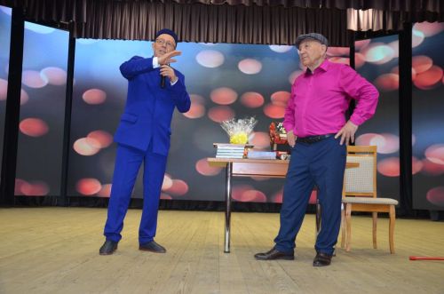 Кичә Алмаз Хәмзин район сәхнәсен гөрләтте