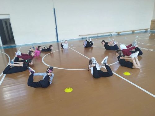 Беренче санлы спорт мәктәбе тренеры 24 ел дәвамында волейболчылар тәрбияли