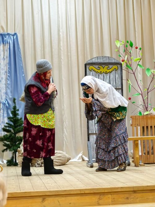 Искекәшерлеләр спектакль куйдылар