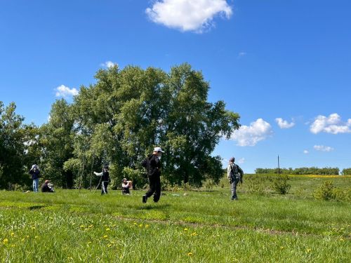 Ученики Сарайлинской школы отправились в поход ко Дню пионерии