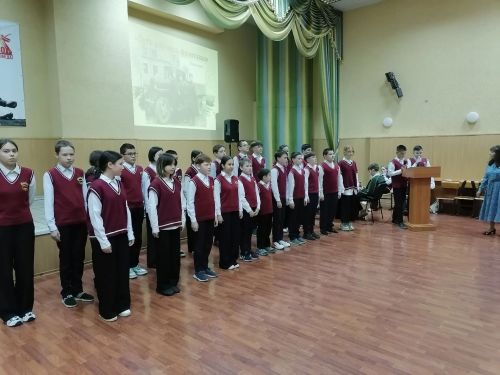 В Джалильской гимназии состоялся фестиваль военной песни к 80-летию Великой Победы