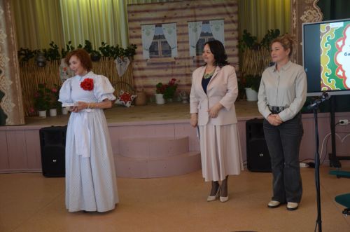 Район нәниләре “Аулак өй”гә чакырдылар