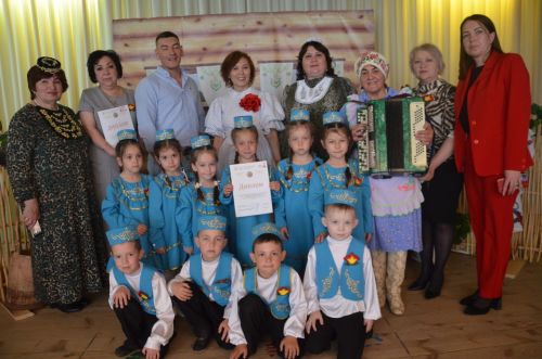 Район нәниләре “Аулак өй”гә чакырдылар