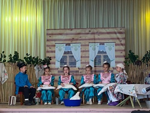 Район нәниләре “Аулак өй”гә чакырдылар