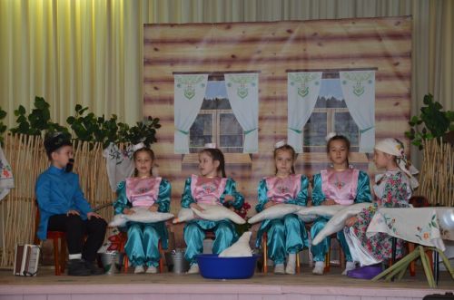 Район нәниләре “Аулак өй”гә чакырдылар