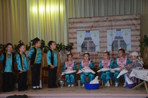 Район нәниләре “Аулак өй”гә чакырдылар