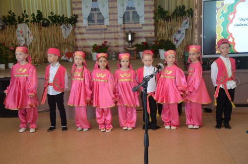 Район нәниләре “Аулак өй”гә чакырдылар