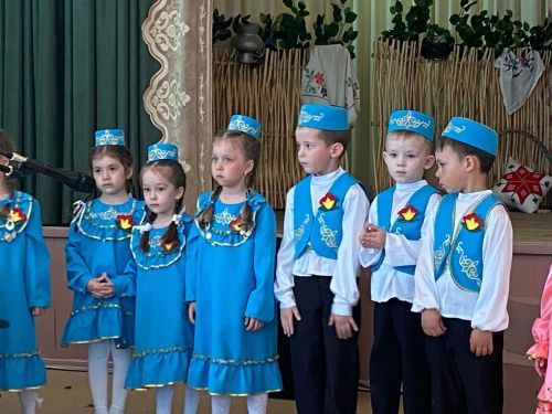 Район нәниләре “Аулак өй”гә чакырдылар