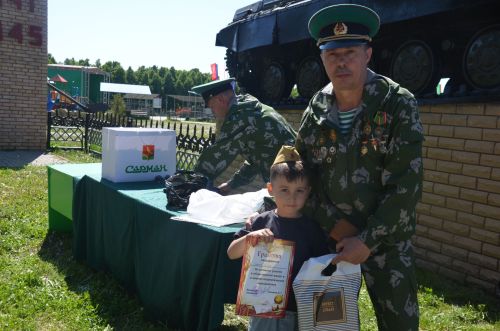 Районның чик сакчылары хәрби бәйрәмнәрен билгеләп үттеләр