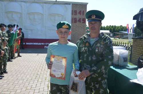 Районның чик сакчылары хәрби бәйрәмнәрен билгеләп үттеләр