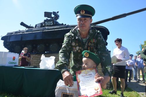 Районның чик сакчылары хәрби бәйрәмнәрен билгеләп үттеләр