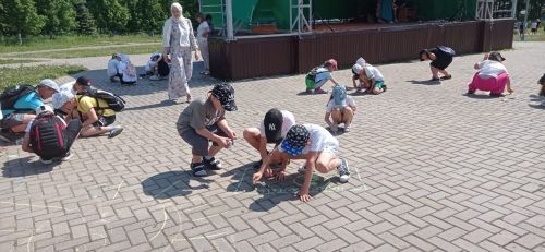 Район үзәгендә балалар бәйрәм иттеләр