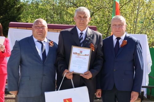 Торжественное открытие памятников в селе Мустафино