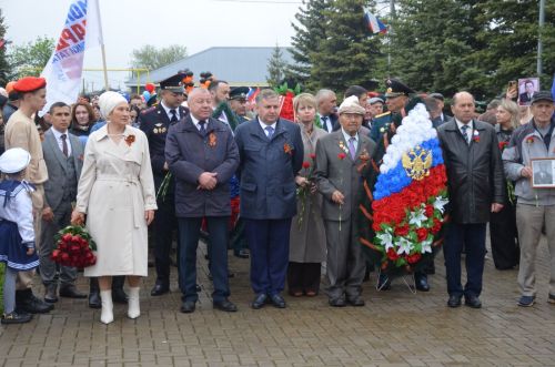 Һәлак булганнарны Үзәк Ял паркында искә алдылар