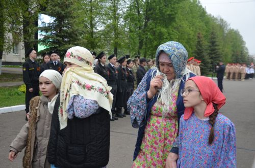«Зәңгәр яулык» сугыш елларына алып кайтты