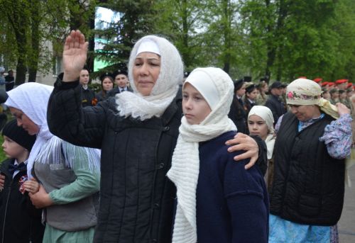 «Зәңгәр яулык» сугыш елларына алып кайтты