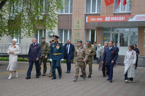 «Зәңгәр яулык» сугыш елларына алып кайтты