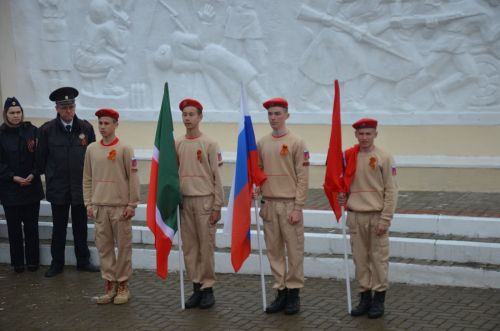 Һәлак булганнарны Үзәк Ял паркында искә алдылар