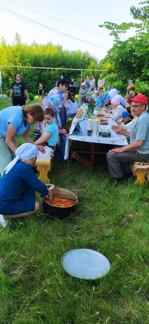 Яхшыбайдагы Кече авыл көненә күрше авыллардан да килделәр