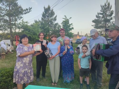 Яхшыбайдагы Кече авыл көненә күрше авыллардан да килделәр