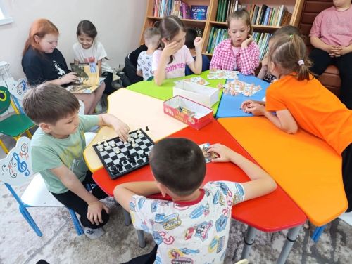 Юные сармановцы изучили ПДД в увлекательной викторине от детской библиотеки