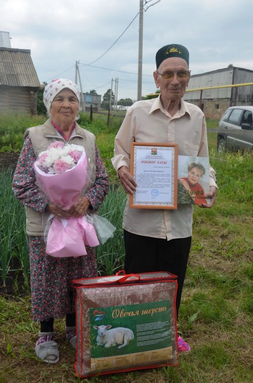 Мотаһир бабай 88 яшендә яңа тормыш корган