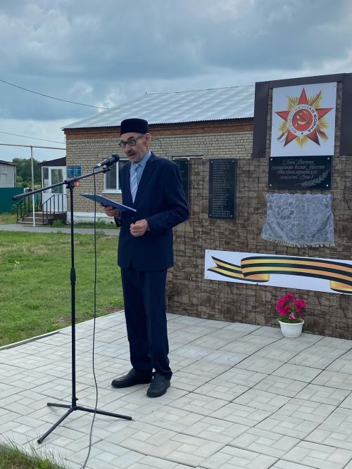 Чураш егете Фәнис Солтановка истәлек тактасы ачылды