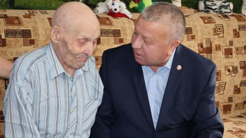 Бөек Ватан сугышы ветераны Шәрипҗан Әхмәтҗанов 101 яшен билгеләп үтә