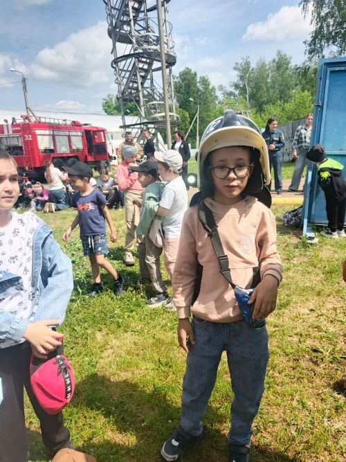 Урок безопасности от МЧС: экскурсия для лагеря «Радуга»»
