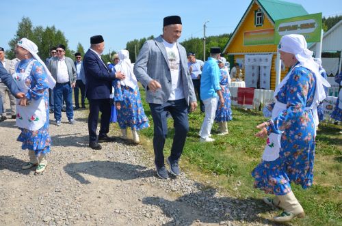 Район Сабан туе йортларны караудан башланды