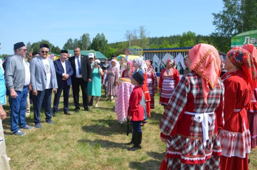Район Сабан туе йортларны караудан башланды