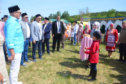 Район Сабан туе йортларны караудан башланды