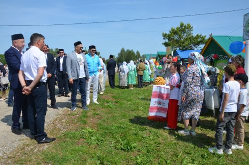 Район Сабан туе йортларны караудан башланды