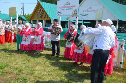 Район Сабан туе йортларны караудан башланды